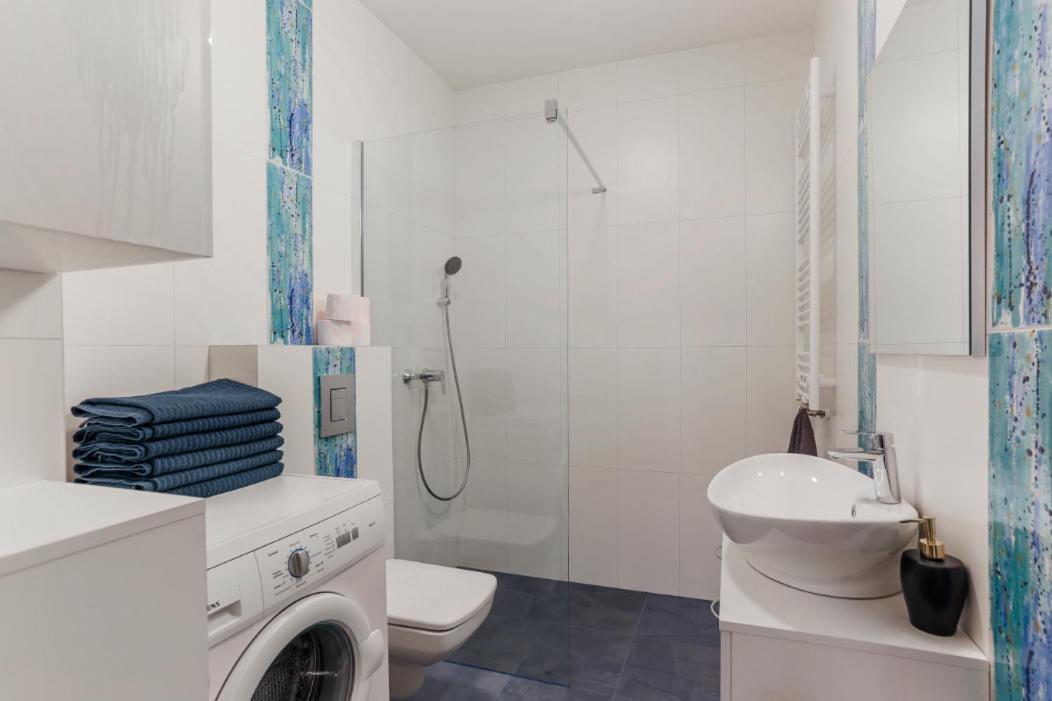 Classic Apartment Oldtown Marina Гданск Екстериор снимка